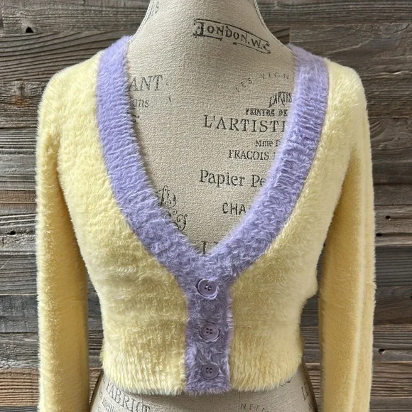 NWT For Love & Lemons Sheila Yellow & Purple Fuzzy Cropped Cardigan Size Small - Picture 4 of 10